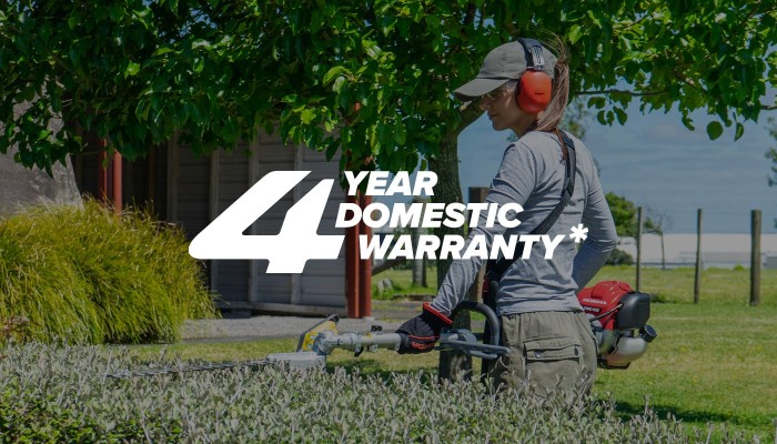 hedge-trimmer-short-versatool-attachment-product-page-zig-zag-img1-1400x800-min