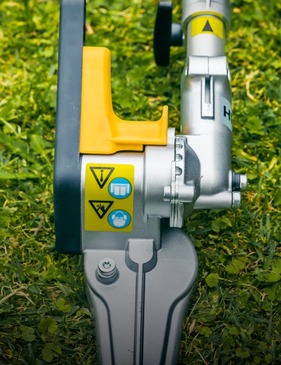 Flexibility of 11 Positions Flexibility of 11 Positions